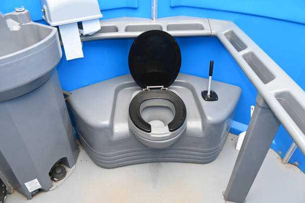 Best Portable restroom trailer rental  in St John, MO